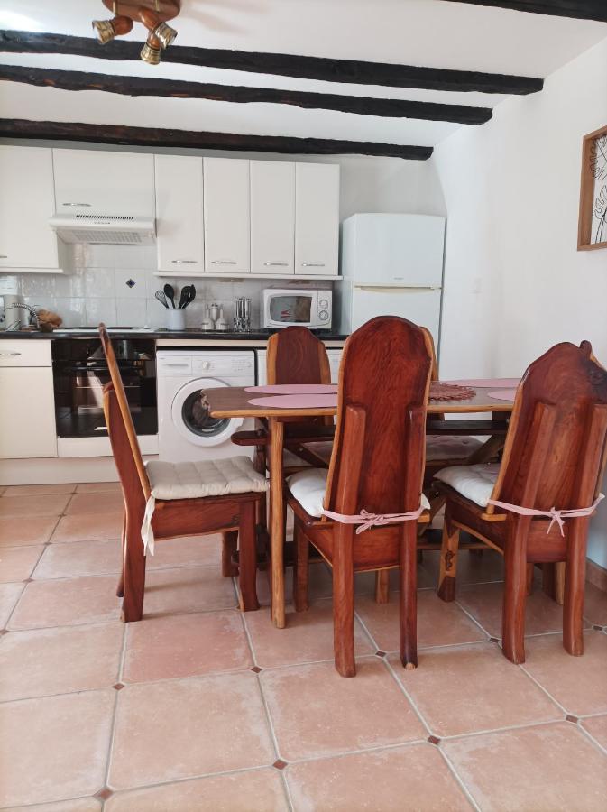 Le Clos De La Musardise - De Charme Avec Piscine Chauffee *