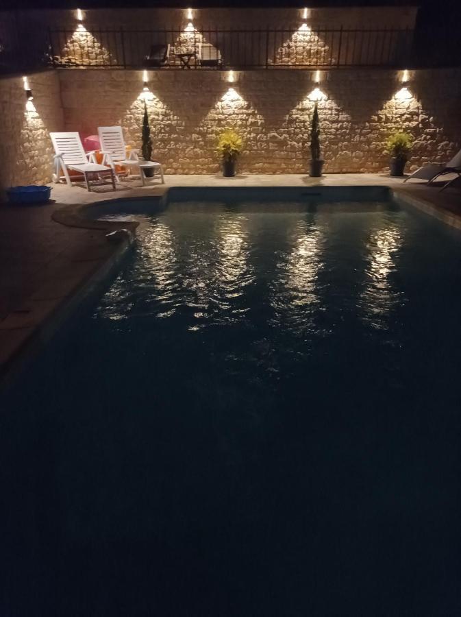 Holiday home Le Clos De La Musardise - De Charme Avec Piscine Chauffee Salignac Eyvigues